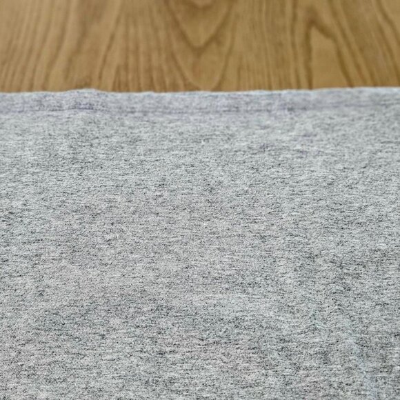 Disney Minnie Mouse Tee Shirt Heather Gray w/Minnie in Red Size M Cotton/Poly - Picture 7 of 11